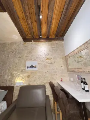 Coin salon dans l'établissement Charles V Flat Ground Floor
