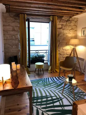 Coin salon dans l'établissement Coup de cœur à Montorgueil