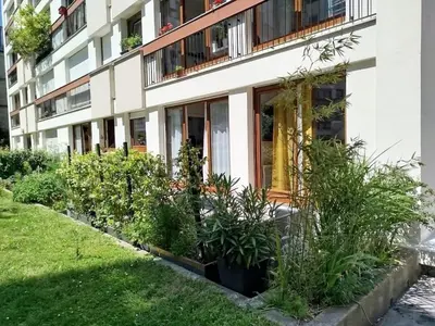 Jardin de l'établissement Appartement 11e