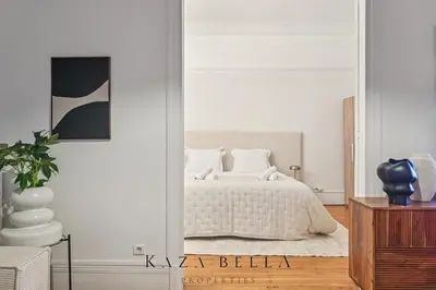 Un ou plusieurs lits dans un hébergement de l'établissement Nice flat in Neuilly sur Seine