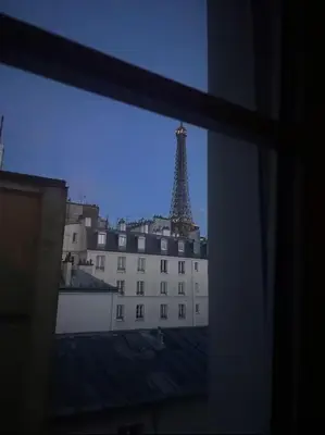Plan de l'établissement Parisian Charm with Eiffel View 2min from Eiffel Tower Gardens