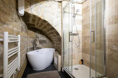 Salle de bains dans l'établissement appartement Broca Mouffetard