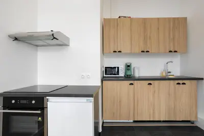 Cuisine ou kitchenette dans l'établissement appartement Broca Mouffetard