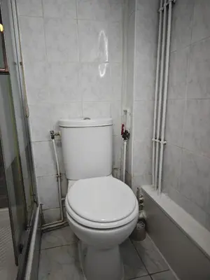 Salle de bains dans l'établissement Séjour à Gare de l'Est