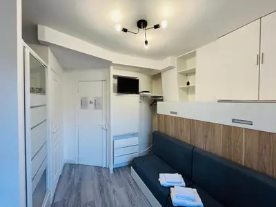 Cuisine ou kitchenette dans l'établissement Cute studio - Canal Saint Martin