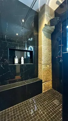 Salle de bains dans l'établissement Loft moderne Saint-Ambroise