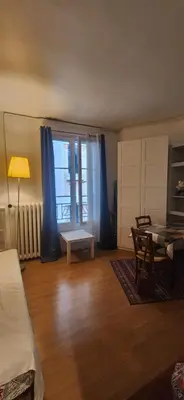 Un ou plusieurs lits dans un hébergement de l'établissement Studio 103 Bail mobilité - Appartement pour voyages d'affaires et d'études