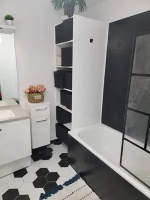 Cuisine ou kitchenette dans l'établissement Chambre cosy près de Paris dans un appartement partagé