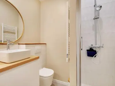 Salle de bains dans l'établissement Quiet studio - VICTOR HUGO DAUPHINE - MOBILITY LEASE