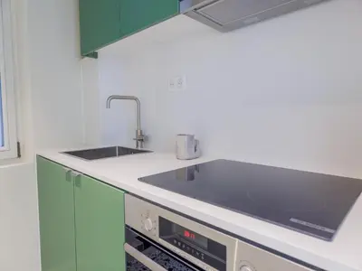 Cuisine ou kitchenette dans l'établissement Charming apartment - 1BDR 2P - St Germain des Prés
