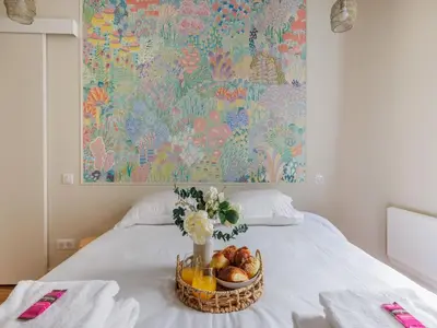 Un ou plusieurs lits dans un hébergement de l'établissement Charming apartment - 1BDR 2P - St Germain des Prés