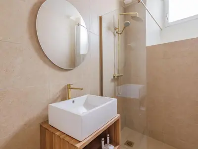 Salle de bains dans l'établissement Charming apartment - 1BDR 2P - St Germain des Prés