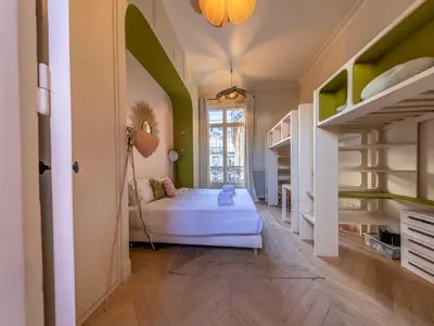 Un ou plusieurs lits dans un hébergement de l'établissement Exceptional 3BD - Trocadéro Victor Hugo