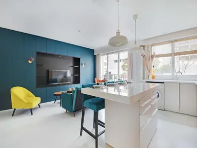 Cuisine ou kitchenette dans l'établissement Super flat near Grands Boulevards - Mobility lease