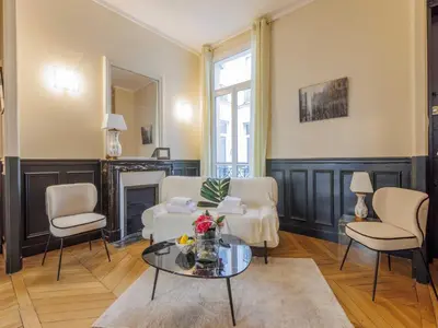 Coin salon dans l'établissement Superb central 2BDR 4P apartment - Palais Royal