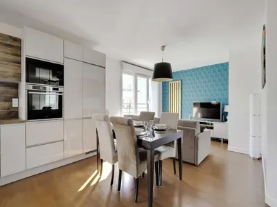 Cuisine ou kitchenette dans l'établissement Super flat with balcony 2P 1 BDR - Levallois