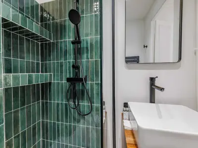 Salle de bains dans l'établissement Spacious apartment 3BDR 6P - Neuilly sur Seine