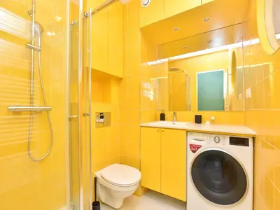 Salle de bains dans l'établissement Super Studio lumineux- Gambetta BAIL MOBILITE