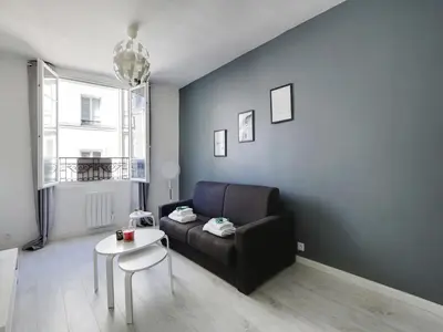 Coin salon dans l'établissement Superb studio - Rivoli Hotel de ville - Mobility lease