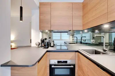 Cuisine ou kitchenette dans l'établissement COZY Studio 2P - Champ de Mars - Military School