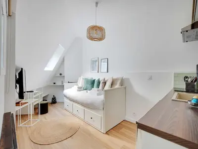 Télévision ou salle de divertissement dans l'établissement Studio COSY - 2P - Saint-Augustin