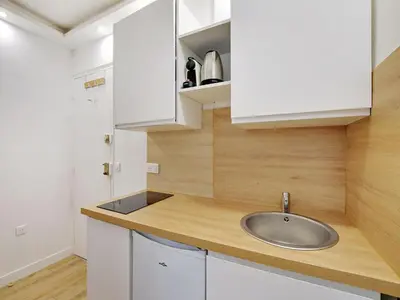 Cuisine ou kitchenette dans l'établissement Perfect appt cosy 2P 1 BDR - TERNES NIEL