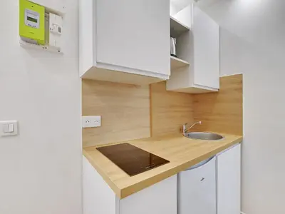 Cuisine ou kitchenette dans l'établissement Perfect appt cosy 2P 1 BDR - TERNES NIEL