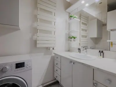 Cuisine ou kitchenette dans l'établissement Cosy Studio- 4P - République