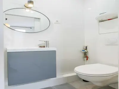 Salle de bains dans l'établissement Charming Cosy Studio -1P - Opéra Garnier