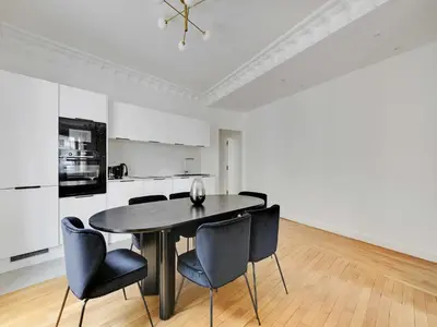 Cuisine ou kitchenette dans l'établissement Exceptional apartment - 3BD 6P - Trocadéro