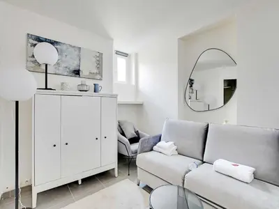 Coin salon dans l'établissement Nice studio 2Pers - Villiers Batignolles