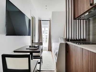 Cuisine ou kitchenette dans l'établissement Lovely and Modern Studio - 2P - Passy