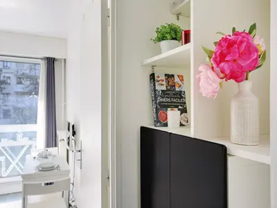 Plan de l'établissement Studio near Bassin de la Villette - 2P balcony