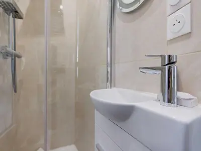Salle de bains dans l'établissement Chic flat - 1BD 4P - Auteuil