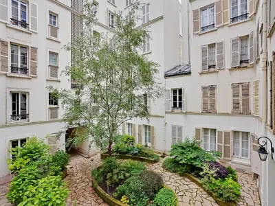 Jardin de l'établissement Magnificent studio -2P- Near the Eiffel Tower