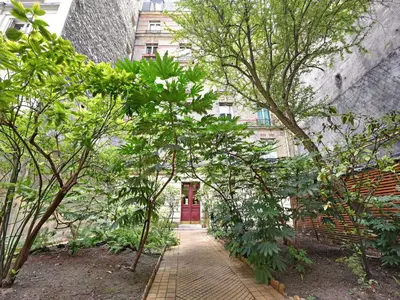 Jardin de l'établissement Very nice studio for 2 people Batignolles - Nollet Mobility lease