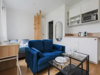 Cuisine ou kitchenette dans l'établissement Modern studio - 2P- Neuilly-sur-Seine