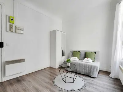 Un ou plusieurs lits dans un hébergement de l'établissement Studio - 2P- Place de Clichy