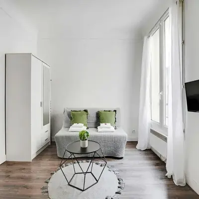 Studio - 2P- Place de Clichy