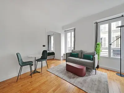 Coin salon dans l'établissement Charming flat - 1 BDR 2P Ternes - 17e