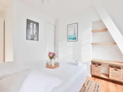 Un ou plusieurs lits dans un hébergement de l'établissement Studio COSY proche Trocadéro - Mobility lease