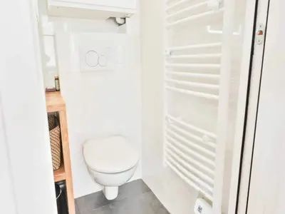Salle de bains dans l'établissement Studio COSY proche Trocadéro - Mobility lease