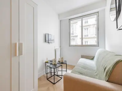 Coin salon dans l'établissement Cosy studio - ARC DE TRIOMPHE - Mobility lease