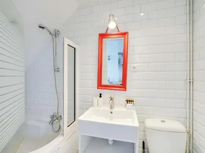 Salle de bains dans l'établissement Appartement Moderne - 1BR- 4P- Montmartre