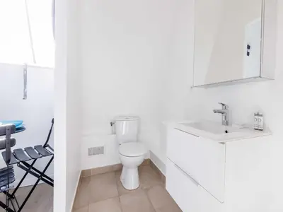Salle de bains dans l'établissement Charming aprt - 1 BDR 2P - Victor Hugo