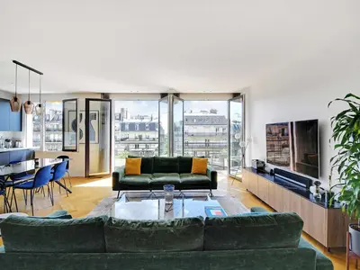 Coin salon dans l'établissement Exceptional apartment - 1 BDR 2P - Eiffel Tower view