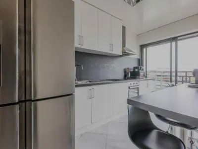 Cuisine ou kitchenette dans l'établissement Modern Apt with Balcony - 1BD 4P- Levallois-Perret