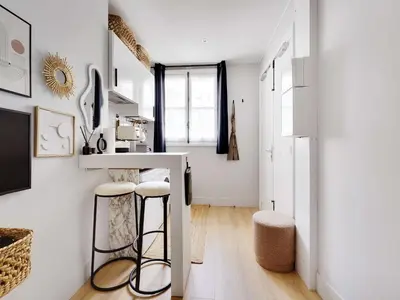 Cuisine ou kitchenette dans l'établissement Pleasant studio - 2P - Near Tuileries Louvre