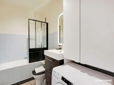 Salle de bains dans l'établissement Cosy Studio - 2P - Trocadéro Eiffel Tower