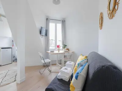 Coin salon dans l'établissement Studio cosy - Pereire Arc de Triomphe